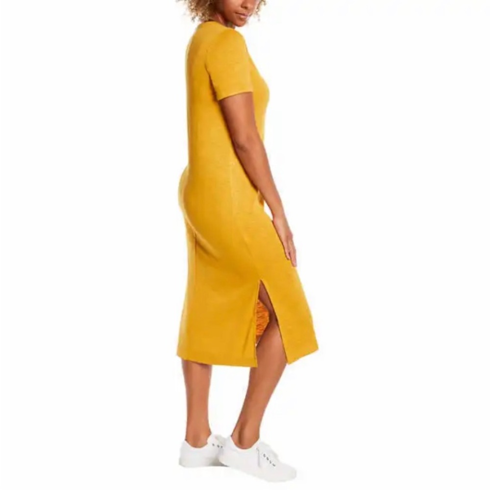 Jessica Simpson Short Sleeve Midi Dress Stretch‎ Size M women Goldenrod Color